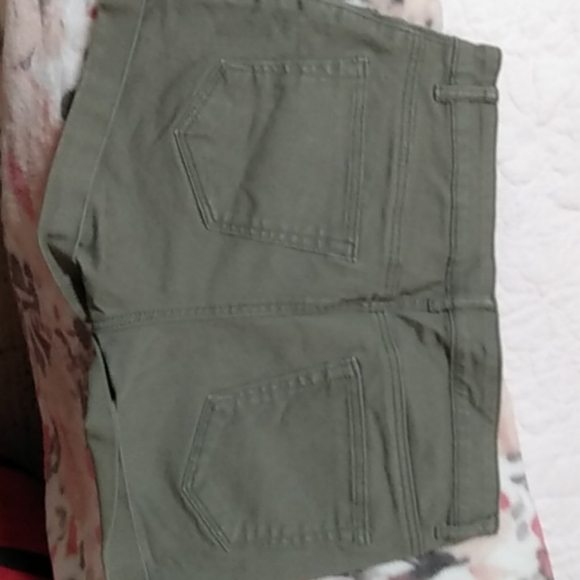 Short - Picture 2 of 2